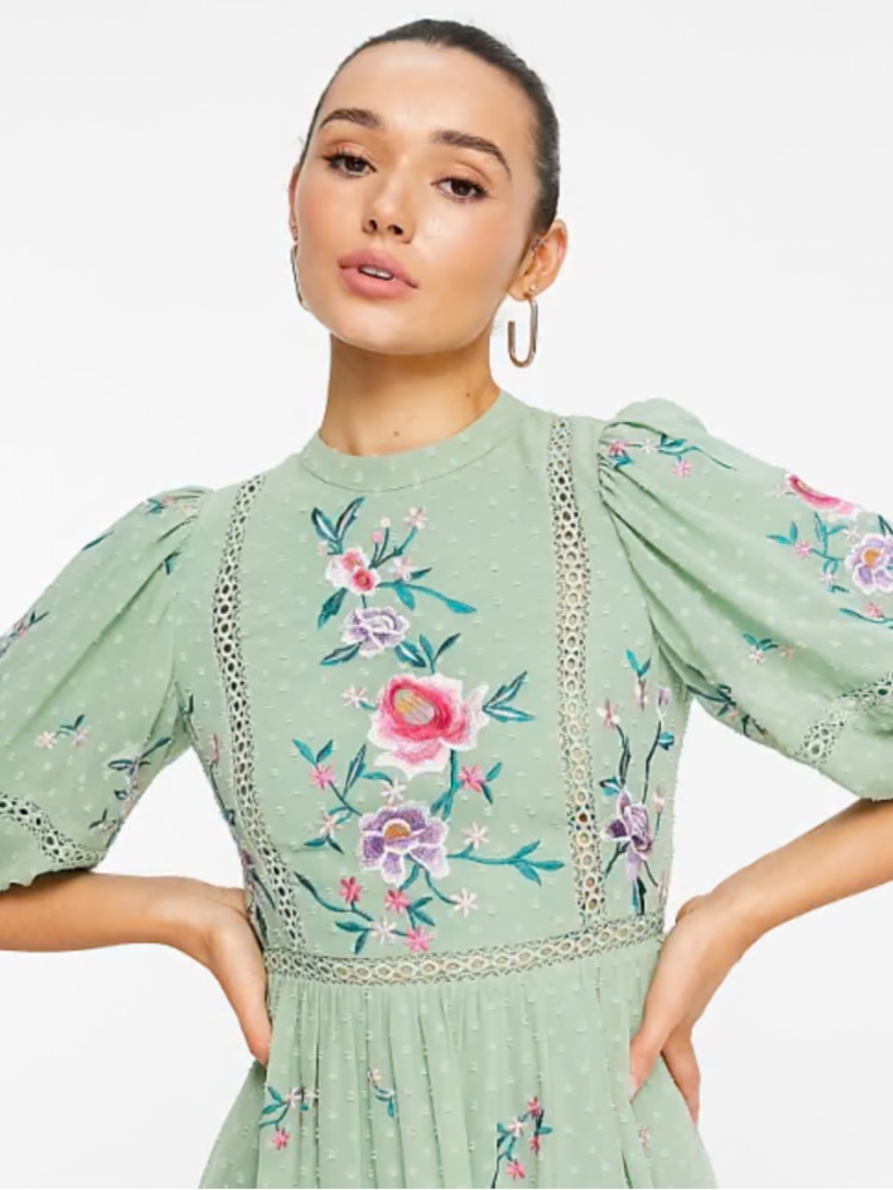 NWT ASOS High Neck Embroidered Midi Dress with Lace Trims in Soft Green Size 10